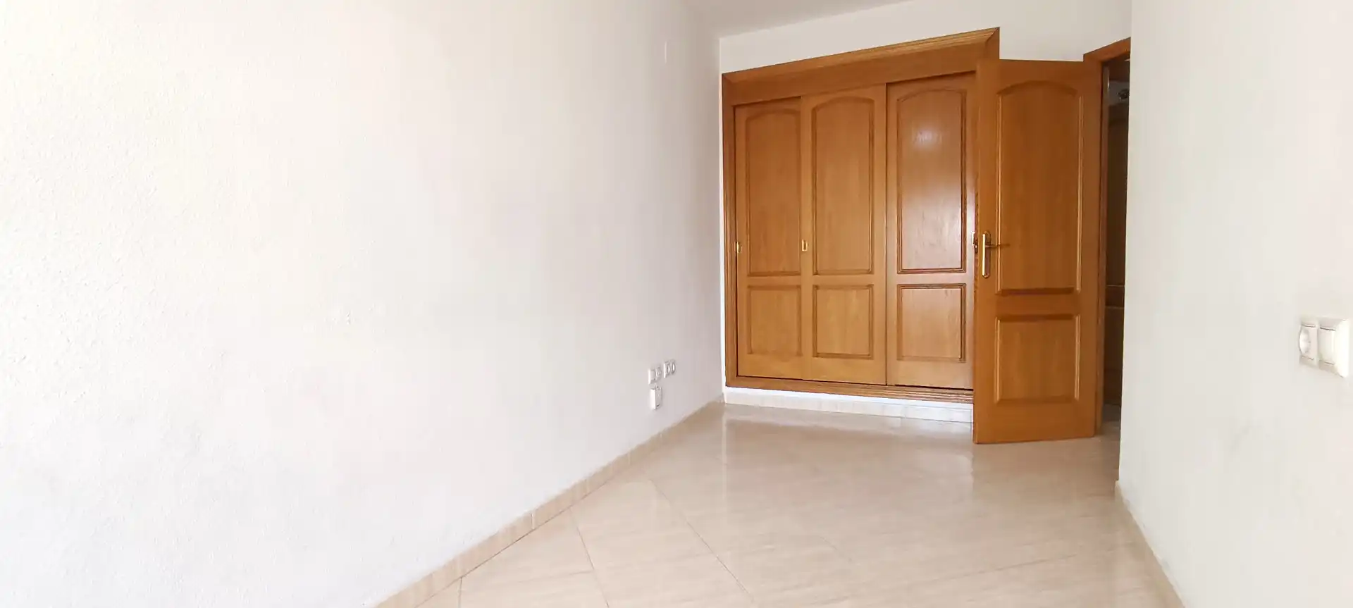Bedroom of Ground floor for sale in Alicante / Alacant  with Terrace and Community pool