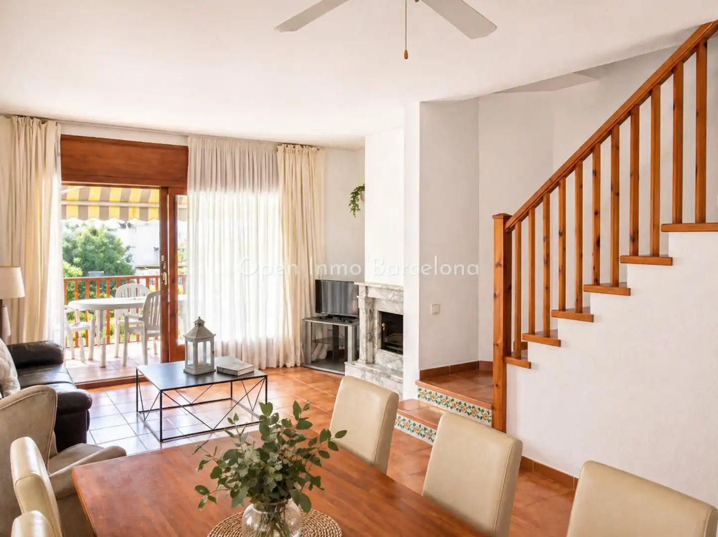 Wohnzimmer von Einfamilien-Reihenhaus zur Miete in Sant Pere de Ribes mit Heizung, Privatgarten und Terrasse