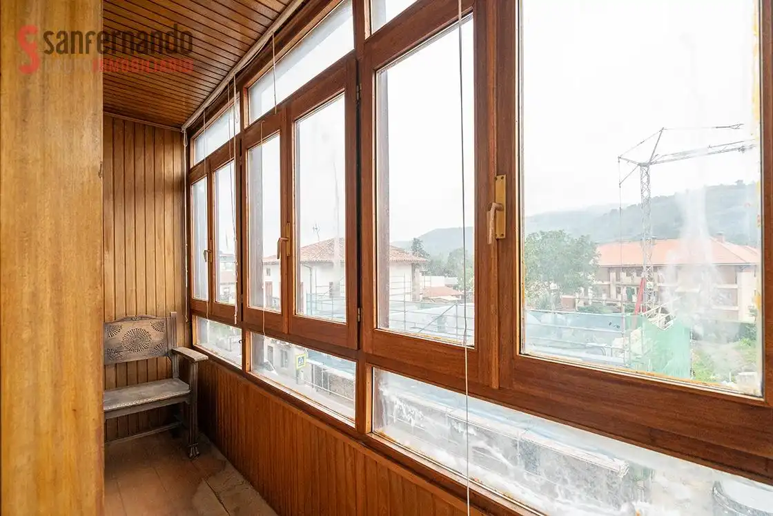 Habitación de Piso en venta en Corvera de Toranzo con Calefacción