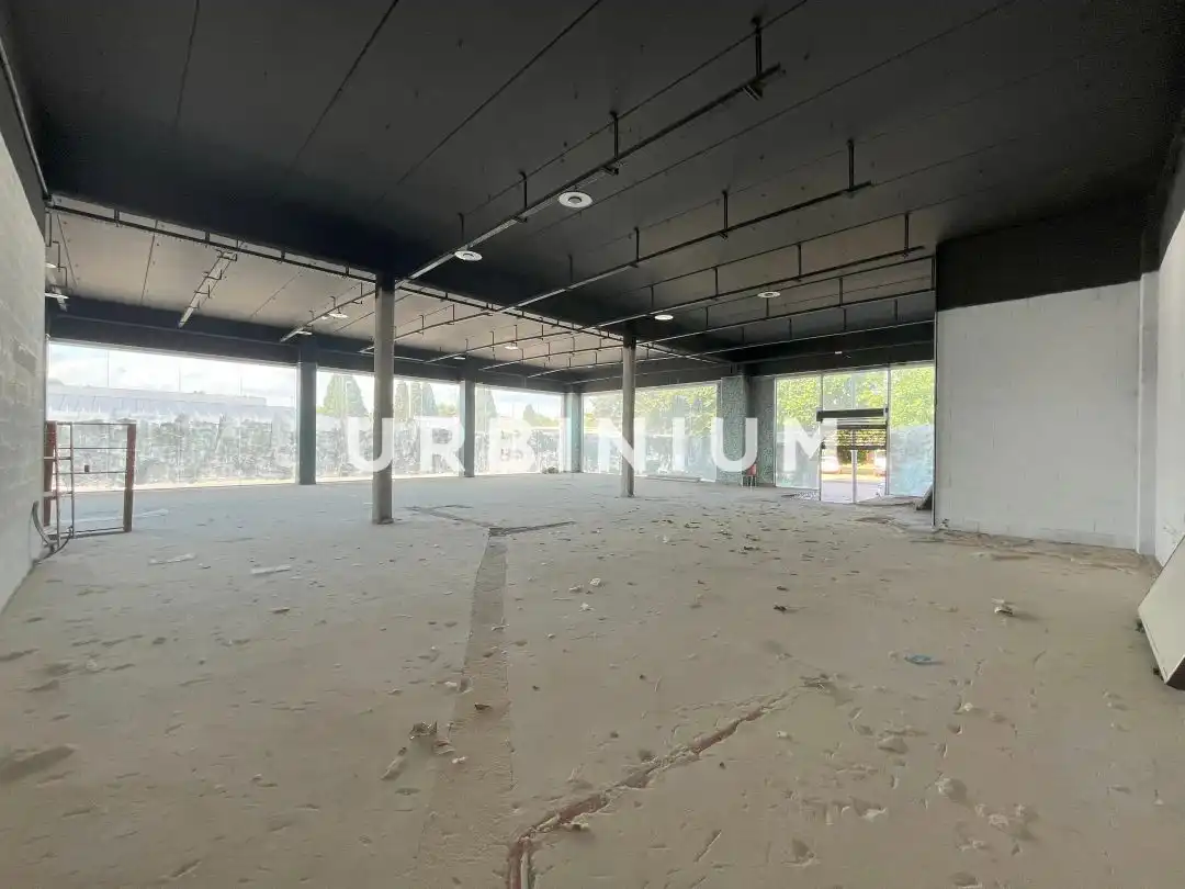 Industriegebäude zur Miete in Barri dels Escriptors, imagen 5