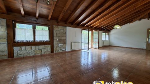 Espectacular Chalet Independiente en Bárcena de Cicero!Gran parcela de 1.200 m, diseño exclusivo y ubicación estratégica cerca de, imatge 3
