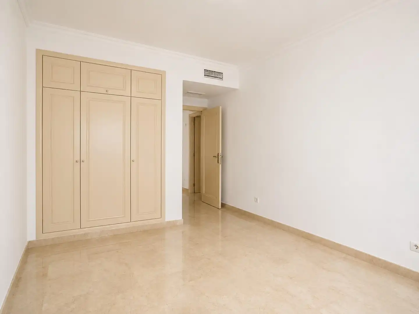 Apartament amb piscina en venda a Milla de Oro, imagen 12