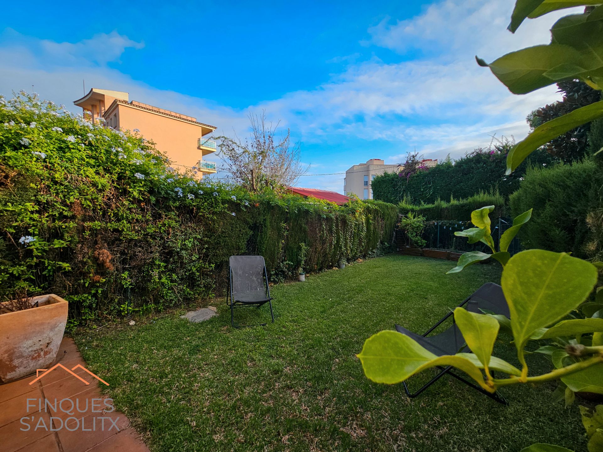 Jardí de Casa adosada en venda en Sant Feliu de Guíxols amb Calefacció, Jardí privat i Piscina