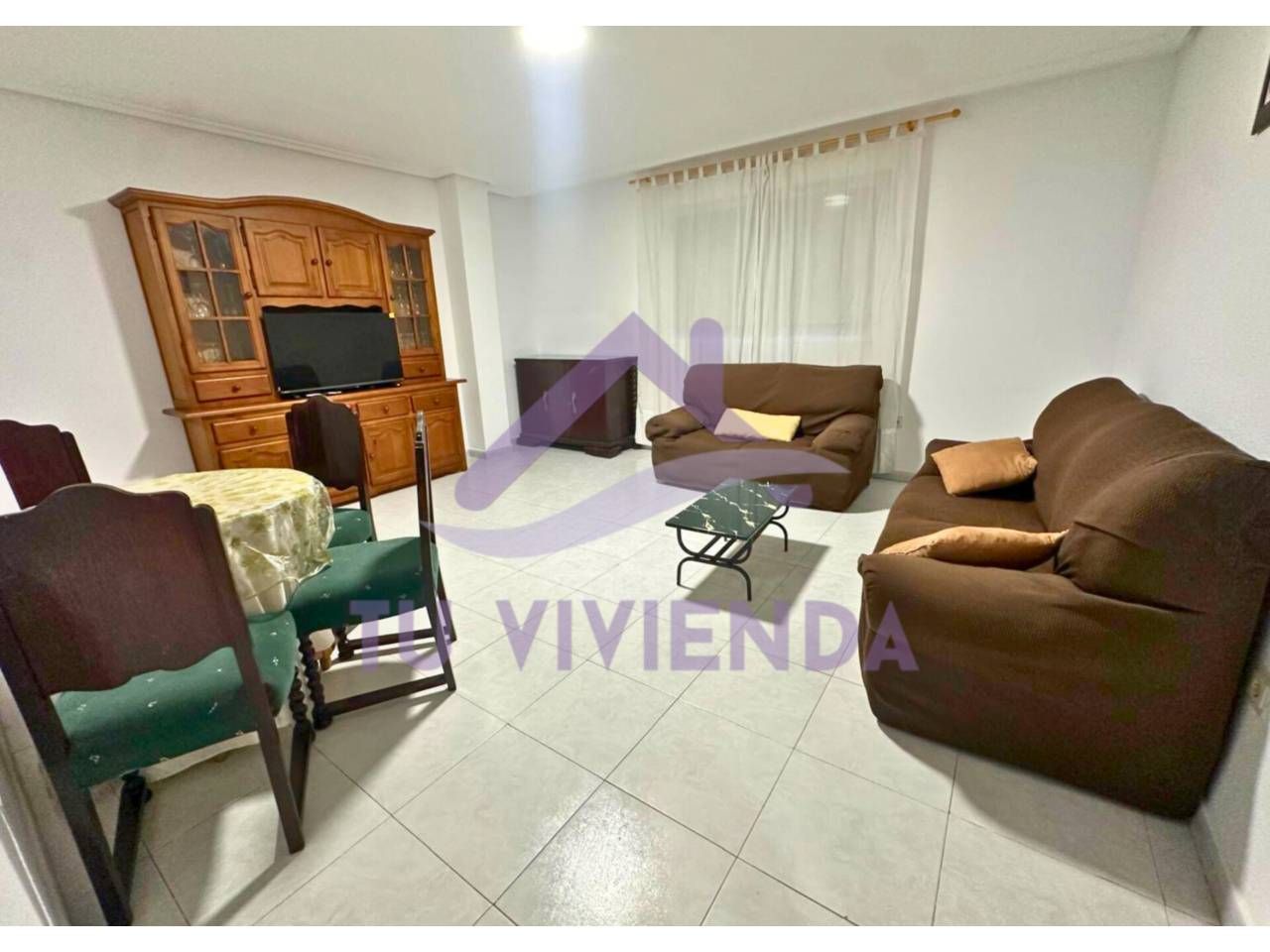 Pis de lloguer a Constitución, Saldaña