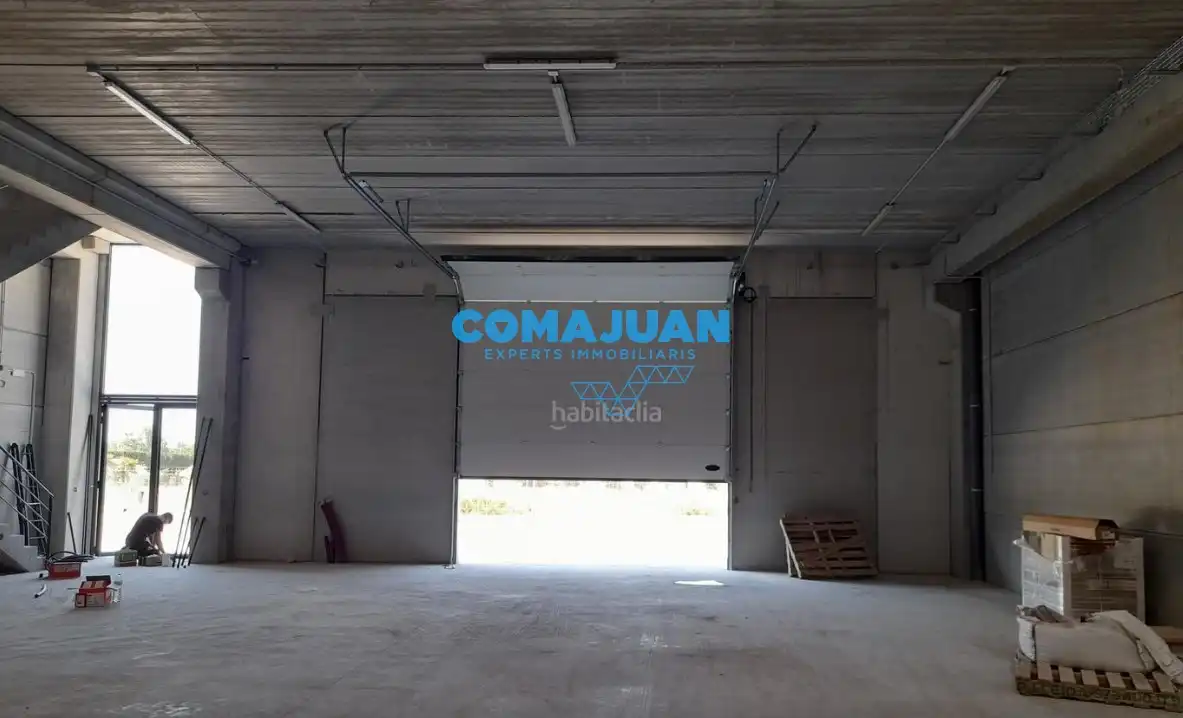 Nau industrial de lloguer en La Garriga
