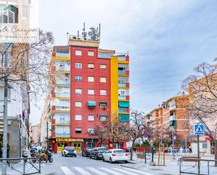 Vista exterior de Pis en venda en  Granada Capital amb Aire condicionat, Calefacció i Balcó