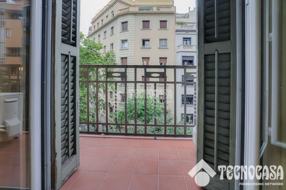 Piso en venta en Carrer de Sant Antoni Maria Claret, Sagrada Família