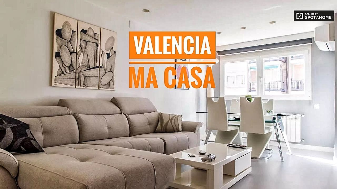 Sala d'estar de Pis de lloguer en  Valencia Capital amb Aire condicionat, Calefacció i Moblat