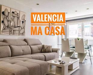 Sala d'estar de Pis de lloguer en  Valencia Capital amb Aire condicionat, Calefacció i Moblat