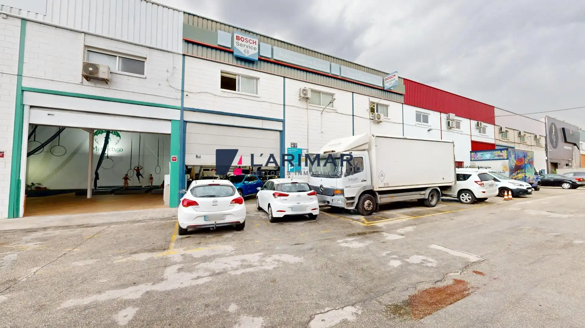 Parking de Nave industrial en venta en Alicante / Alacant