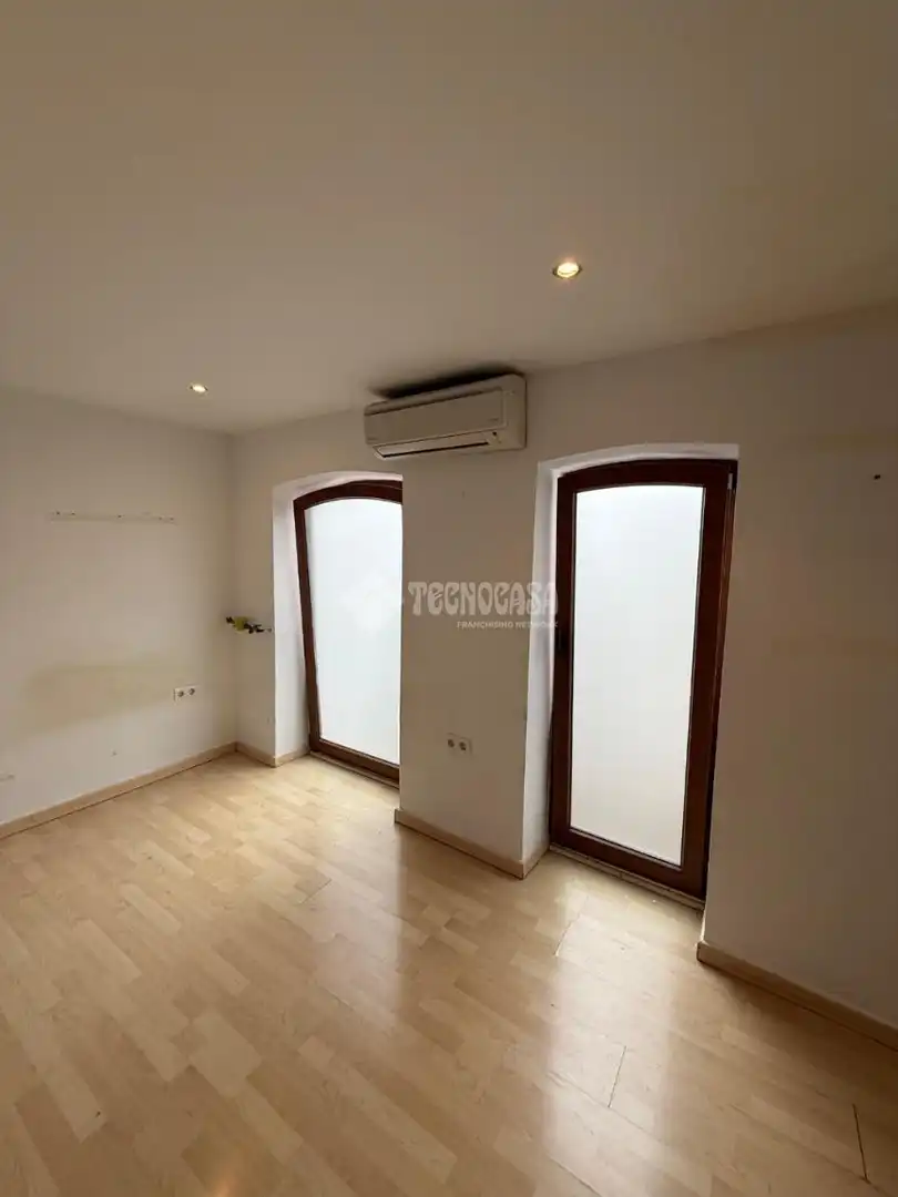 Estudi en venda en Granada amb Aire condicionat