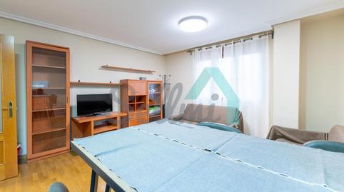 Foto 3 de Pis de lloguer a Del Mar, HUCA - La Cadellada, Asturias