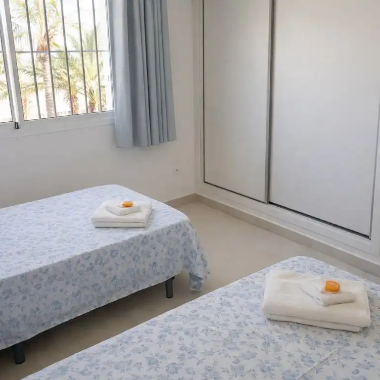 Bedroom of Apartments for sale in El Campello  with Air Conditioner, Balcony and Community pool