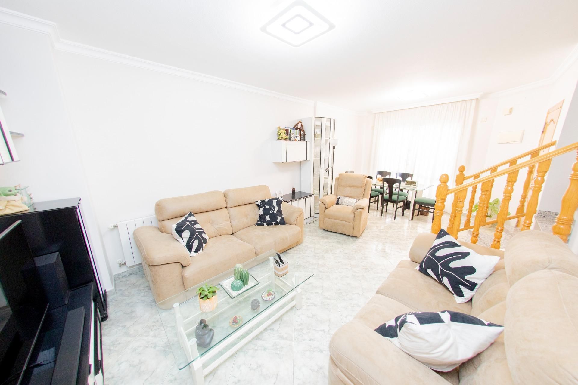 Sala de estar de Dúplex en venta en Lorca con Calefacción, Terraza y Trastero