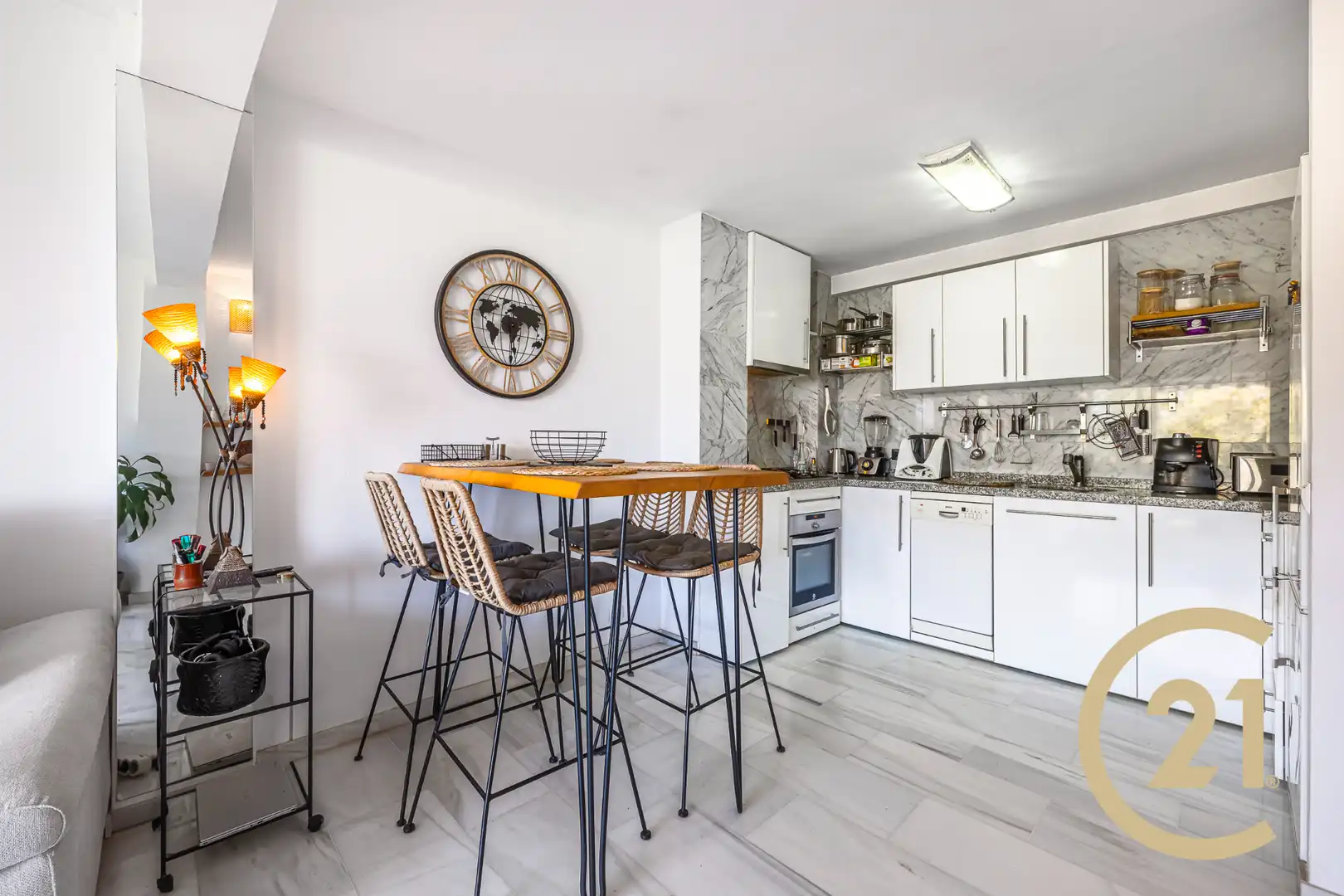 Cocina de Piso en venta en Marbella con Aire acondicionado y Terraza