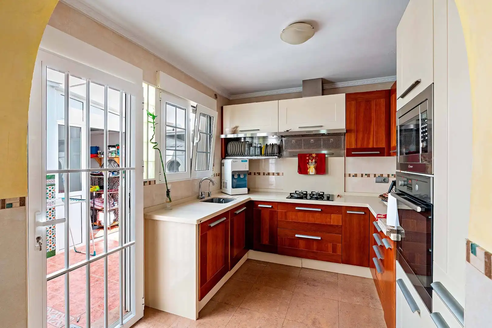 Cocina de Casa o chalet en venta en Roquetas de Mar con Aire acondicionado, Trastero y Alarma