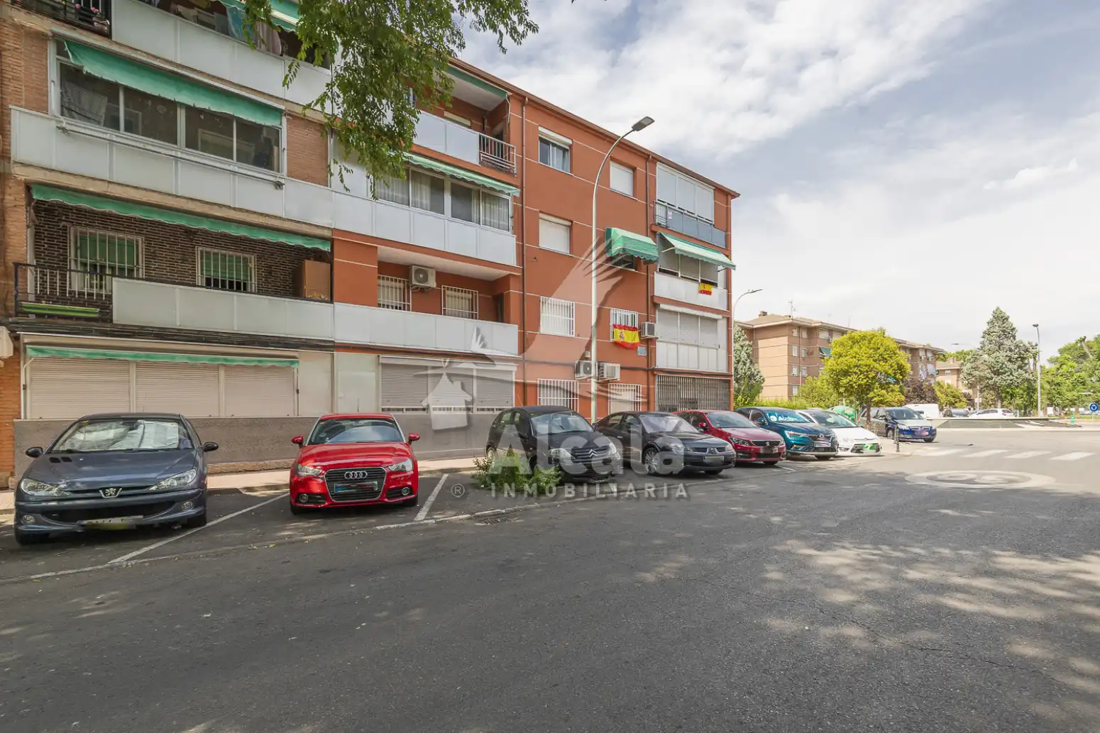 Vista exterior de Piso en venta en Alcalá de Henares con Calefacción y Terraza