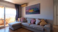 Living room of Flat for sale in  Barcelona Capital  with Air Conditioner, Heating and Parquet flooring