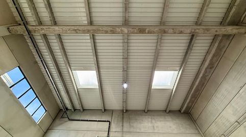 Foto 5 von Fabrikhallen zur Miete in Santa Perpètua de Mogoda, Barcelona