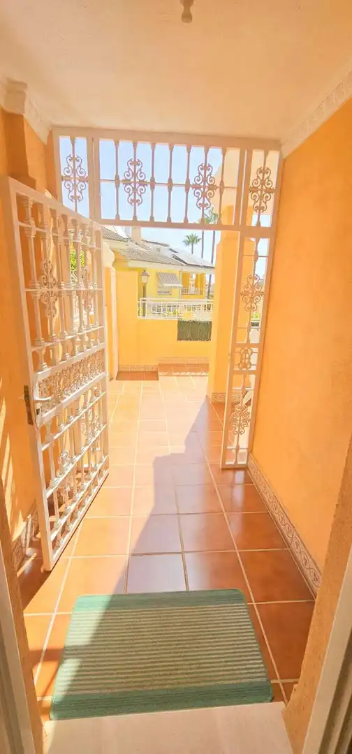 Casa adosada en venda a El Tomillar