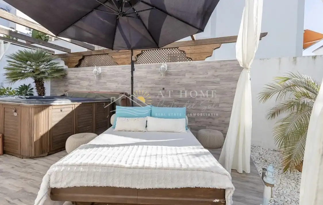 Terraza de Casa o chalet en venta en Nerja con Terraza, Piscina y Horno