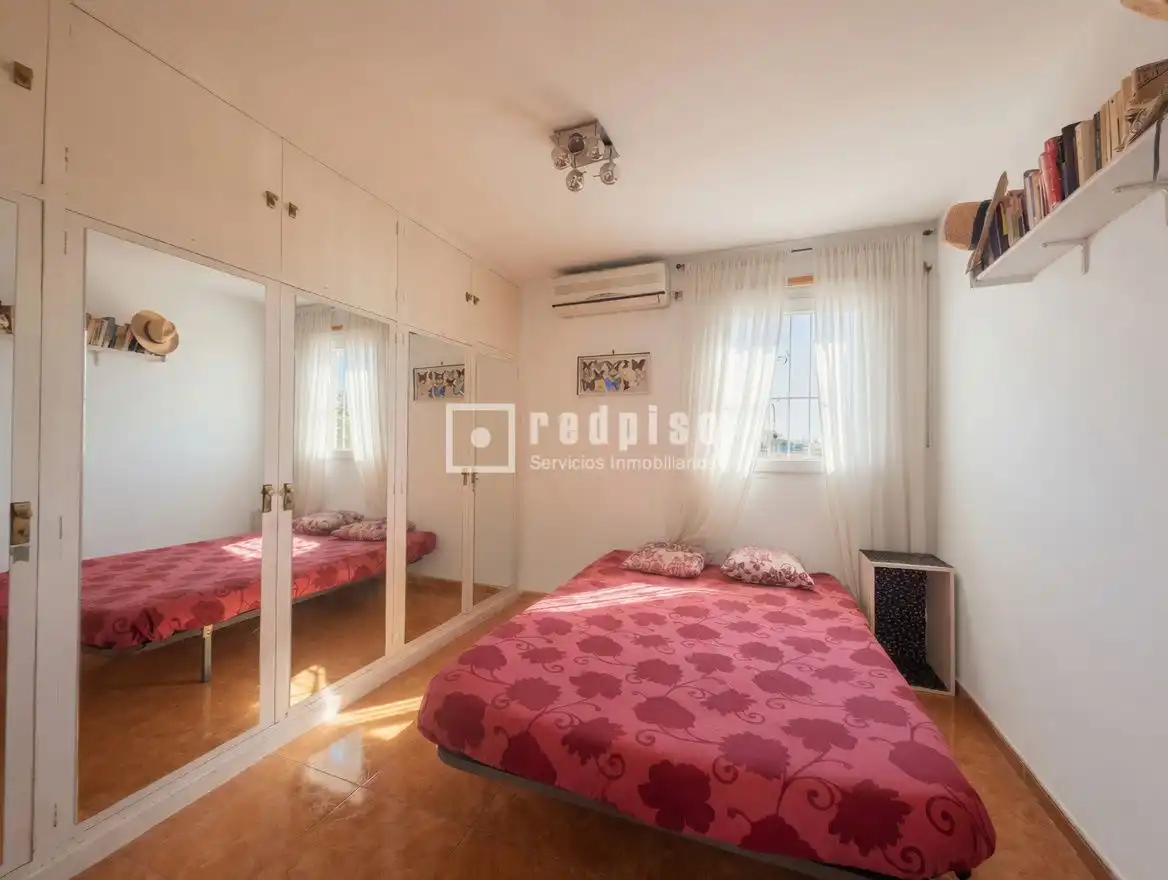 Habitación de Ático en venta en Alcorcón con Aire acondicionado, Calefacción y Terraza