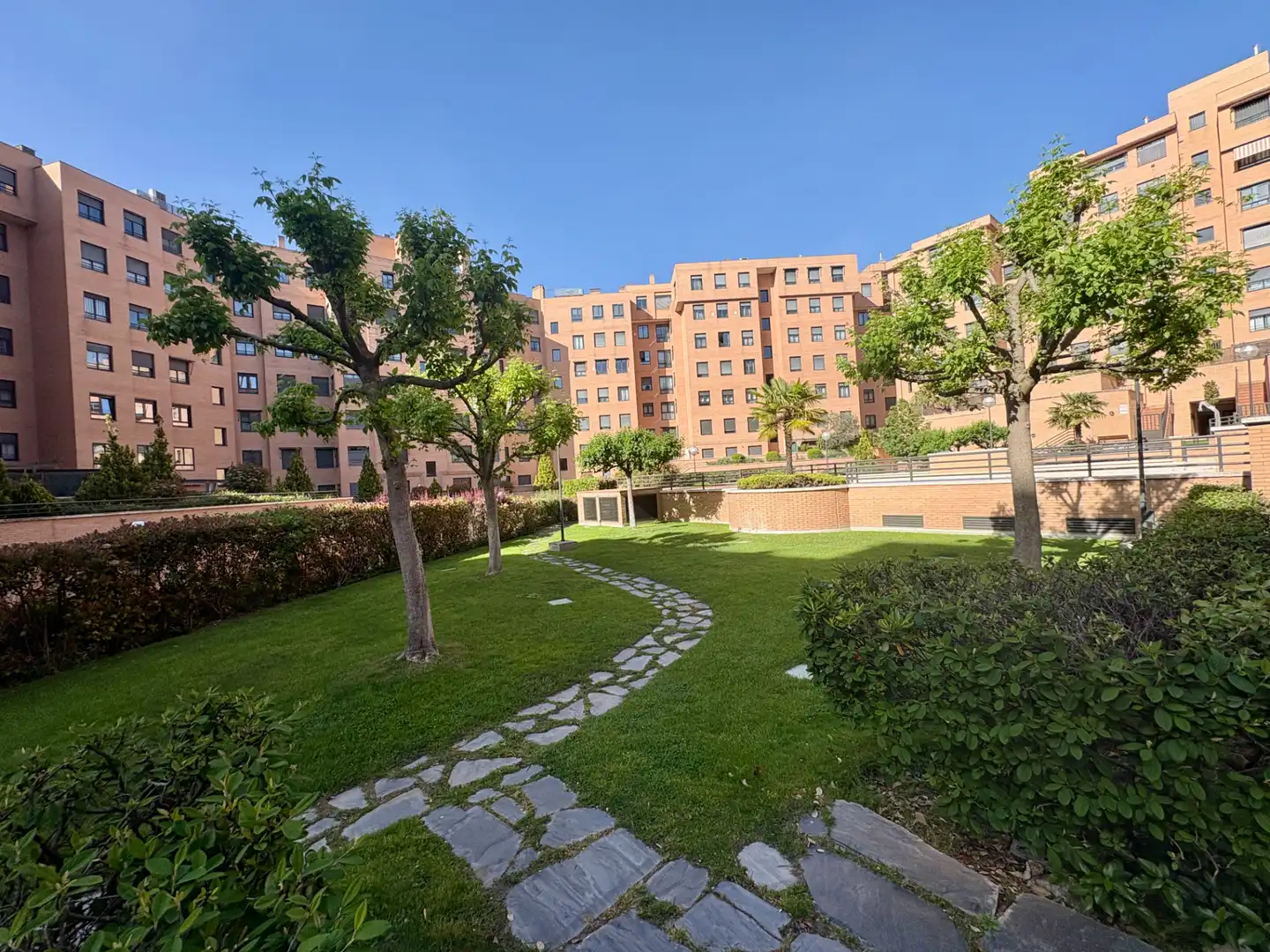 Vista exterior de Piso en venta en Madrid con Aire acondicionado, Calefacción y Parquet