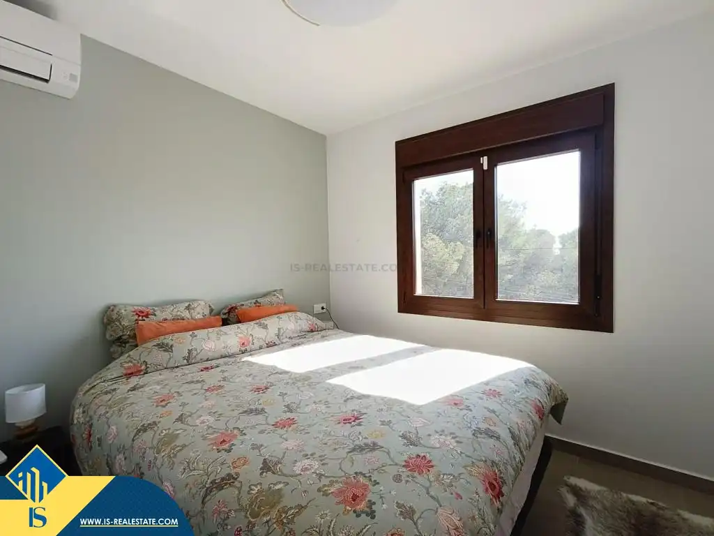 Habitación de Casa o chalet en venta en Pilar de la Horadada con Jardín privado, Terraza y Amueblado