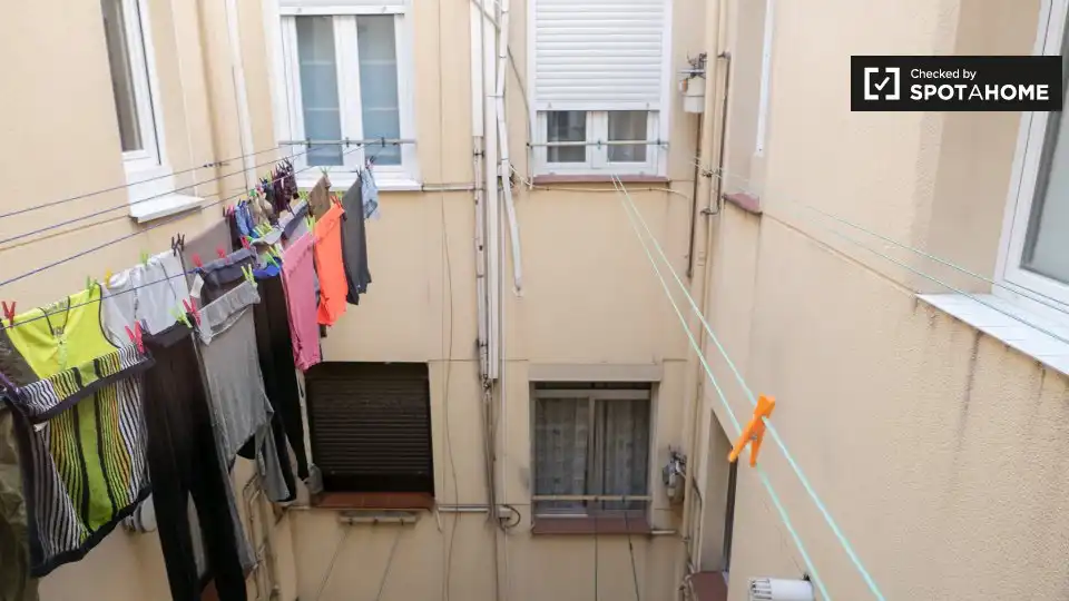 Terrassa de Pis de lloguer en Madrid amb Aire condicionat, Calefacció i Moblat