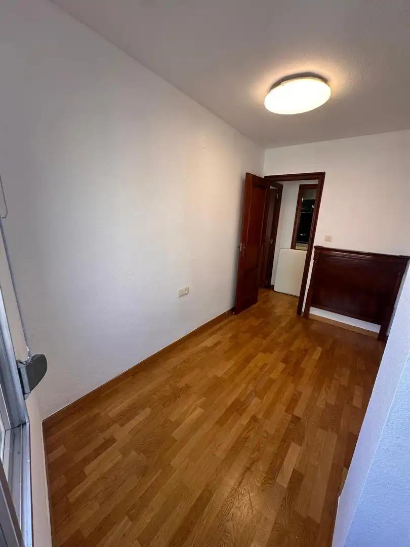 Wohnung zur Miete in Calle de Àngel Guimerà, Arrancapins