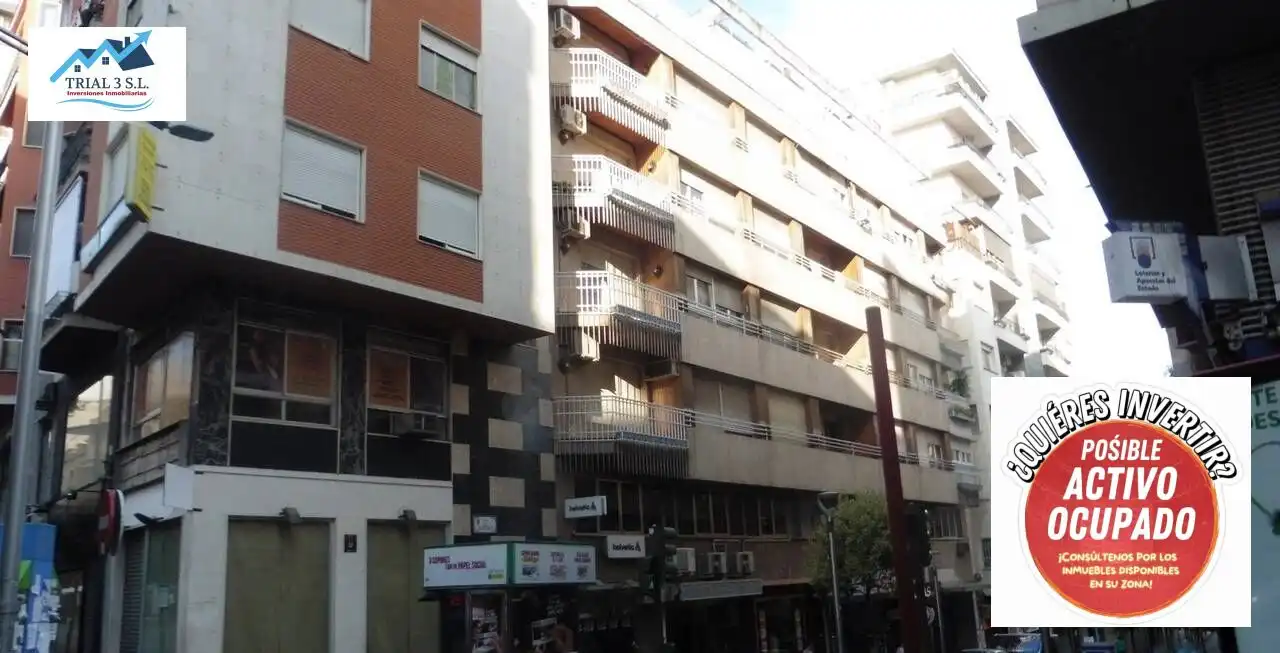 Vista exterior de Garaje en venta en  Jaén Capital