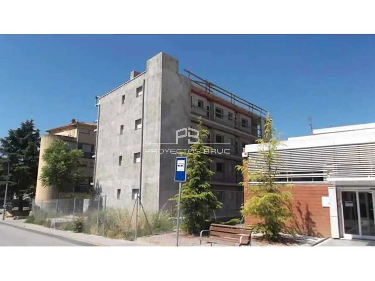 Mixt residencial en venda a Calle Josep Potellas, imagen 3