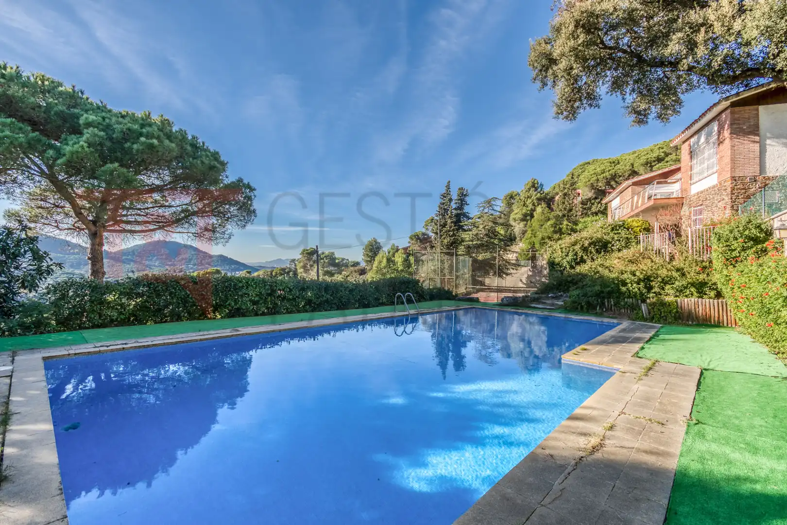Vista exterior de Casa o xalet en venda en Vallromanes amb Calefacció, Jardí privat i Terrassa