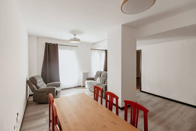 Piso en Alquiler en Casco Antiguo