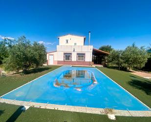 Piscina de Casa o xalet en venda en Villarrubia de los Ojos amb Aire condicionat, Jardí privat i Terrassa