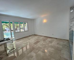 Study for sale in Marbella  with Air Conditioner, Heating and Parquet flooring