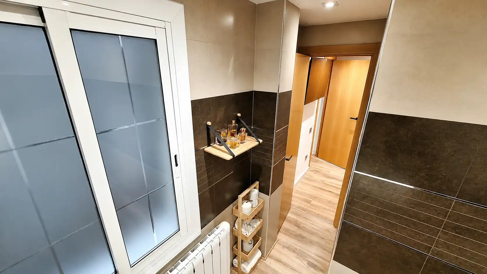 Badezimmer von Dachboden zum Verkauf in Barcelona