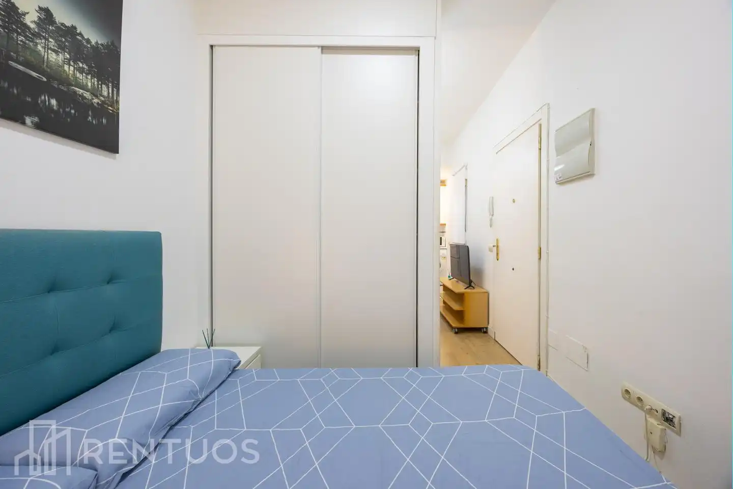 Bedroom of Study for rent in Madrid  with Furnished