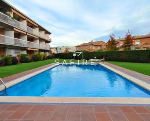 Swimming pool of Flat for sale in Palamós  with Air Conditioner, Heating and Terrace