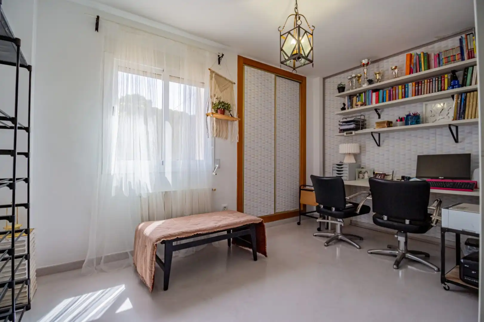 Habitación de Casa o chalet de alquiler en L'Alfàs del Pi con Aire acondicionado, Calefacción y Jardín privado