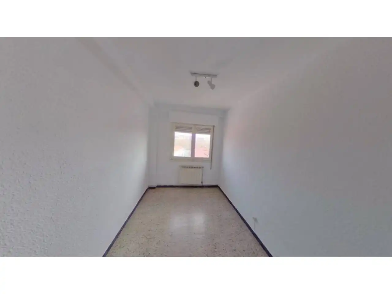Bedroom of Flat for sale in Zaragoza