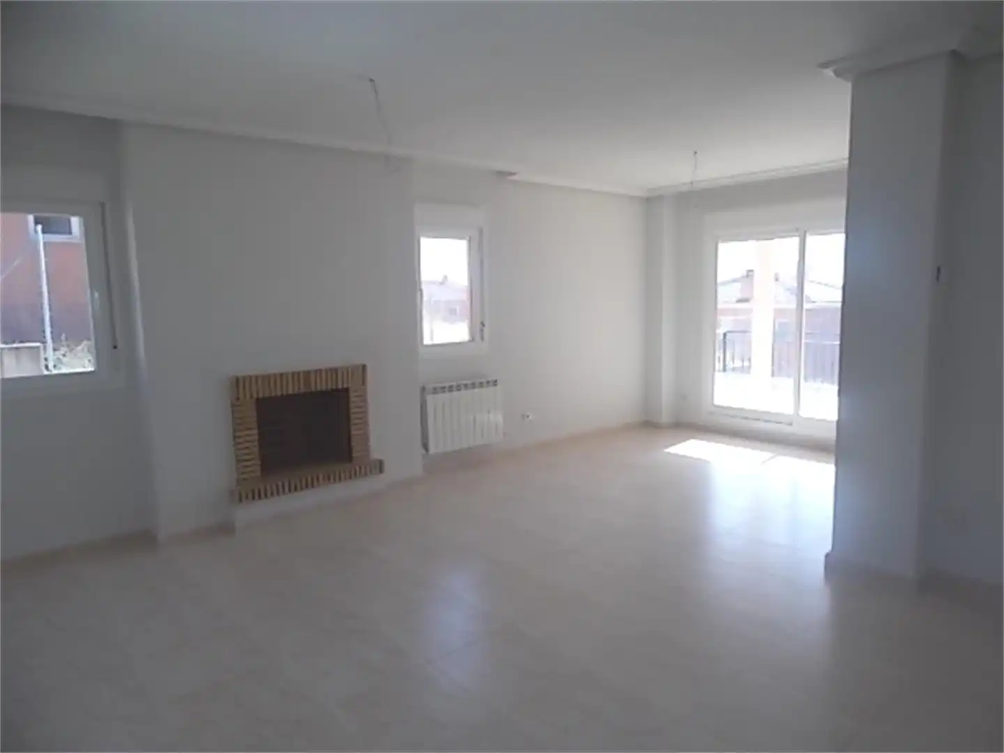 Houses for sale in Calle Pablo Neruda, 6, Miraflores de la Sierra