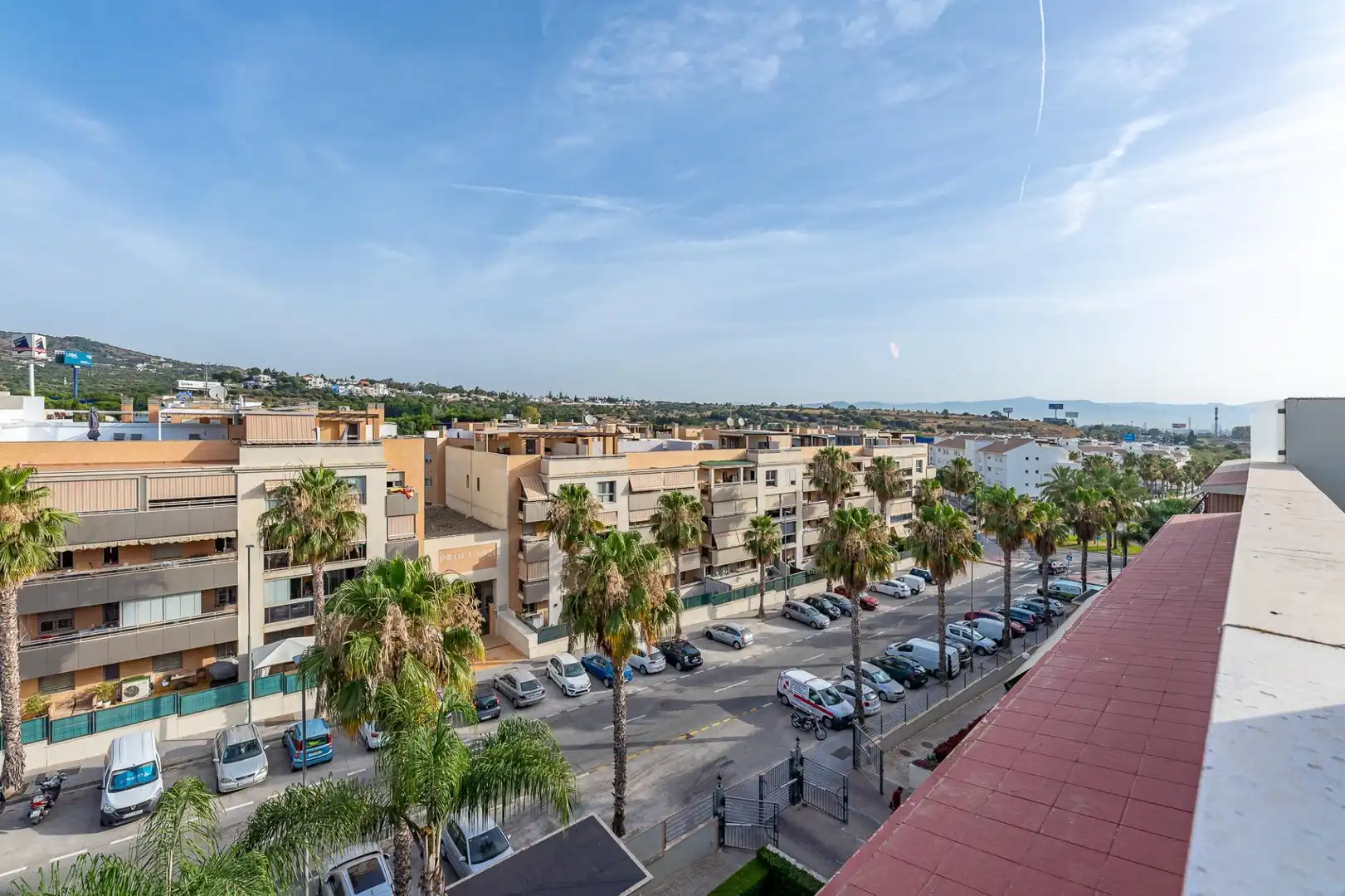 Vista exterior de Àtic en venda en Torremolinos amb Aire condicionat, Calefacció i Terrassa