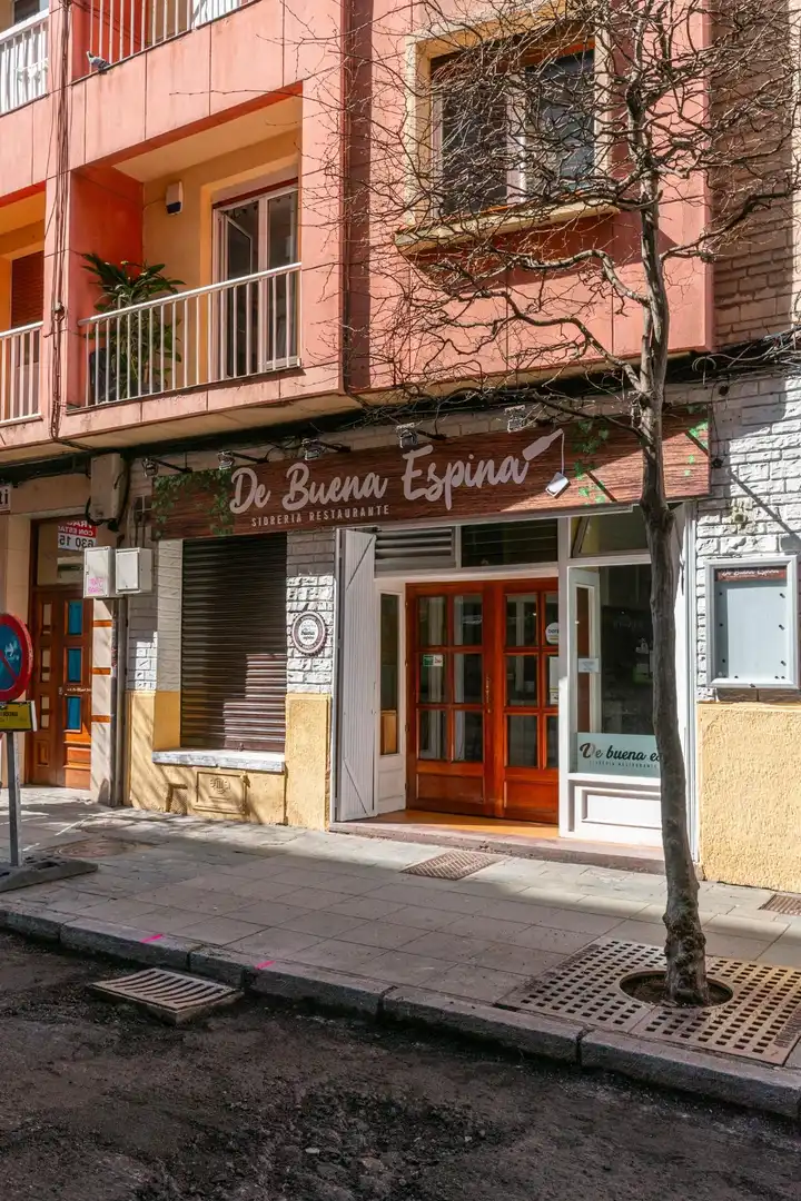 Local en venta en Gijón  con Amueblado