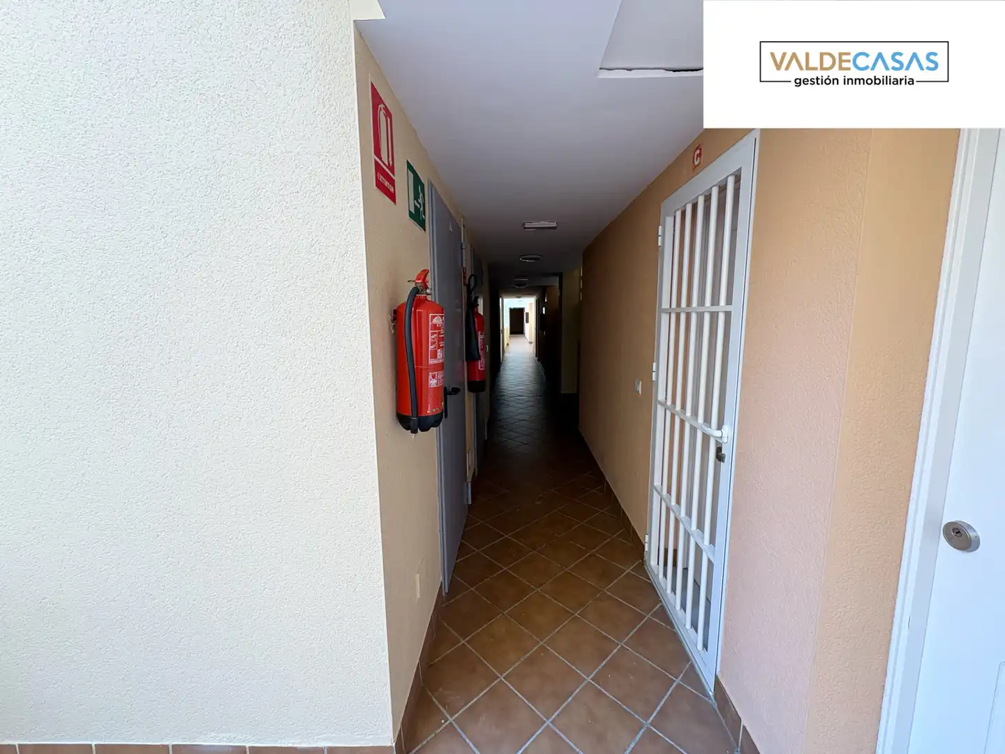 Wohnung zum Verkauf in Rubite mit Möbliert und Gemeinschaftspool