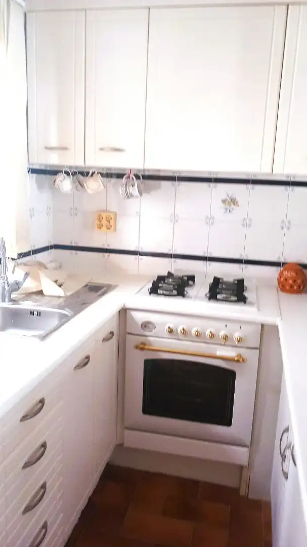 Cocina de Casa adosada en venta en Torrevieja con Amueblado, Balcón y Piscina comunitaria