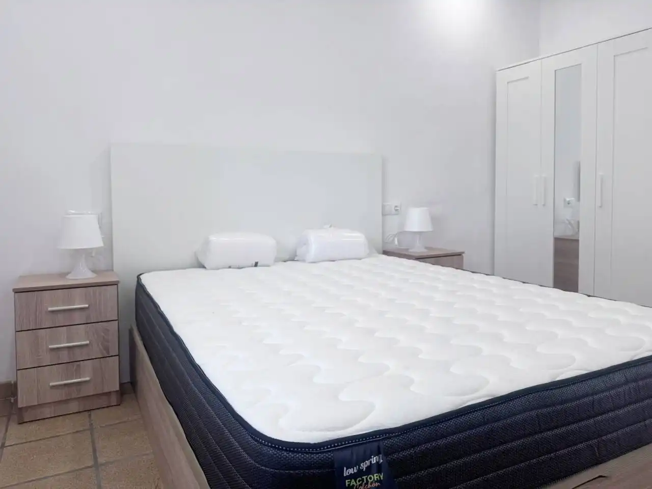 Schlafzimmer von Haus oder Chalet zur Miete in Paterna mit Privatgarten, Terrasse und Möbliert