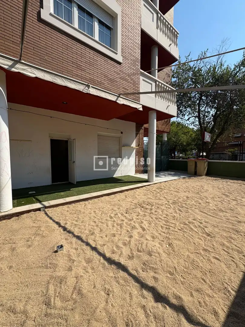 Business premises to rent in del Marqués de la Valdavia, imagen 2