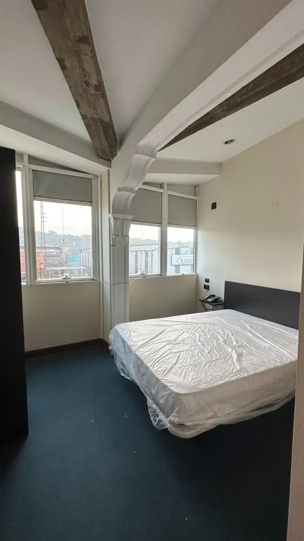 Habitación de Edificio en venta en Loiu