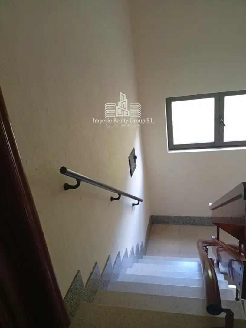 Piso en venta en Aller con Terraza y Amueblado
